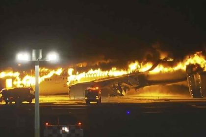 Τόκιο: 5 νεκροί από αεροπορική τραγωδία – Σύγκρουση αεροσκαφών στο αεροδρόμιο [ΒΙΝΤΕΟ]