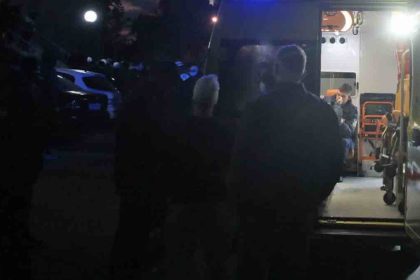 Φορτηγό παρέσυρε πεζό στον Ασπρόπυργο - Σε κρίσιμη κατάσταση ένας 55χρονος