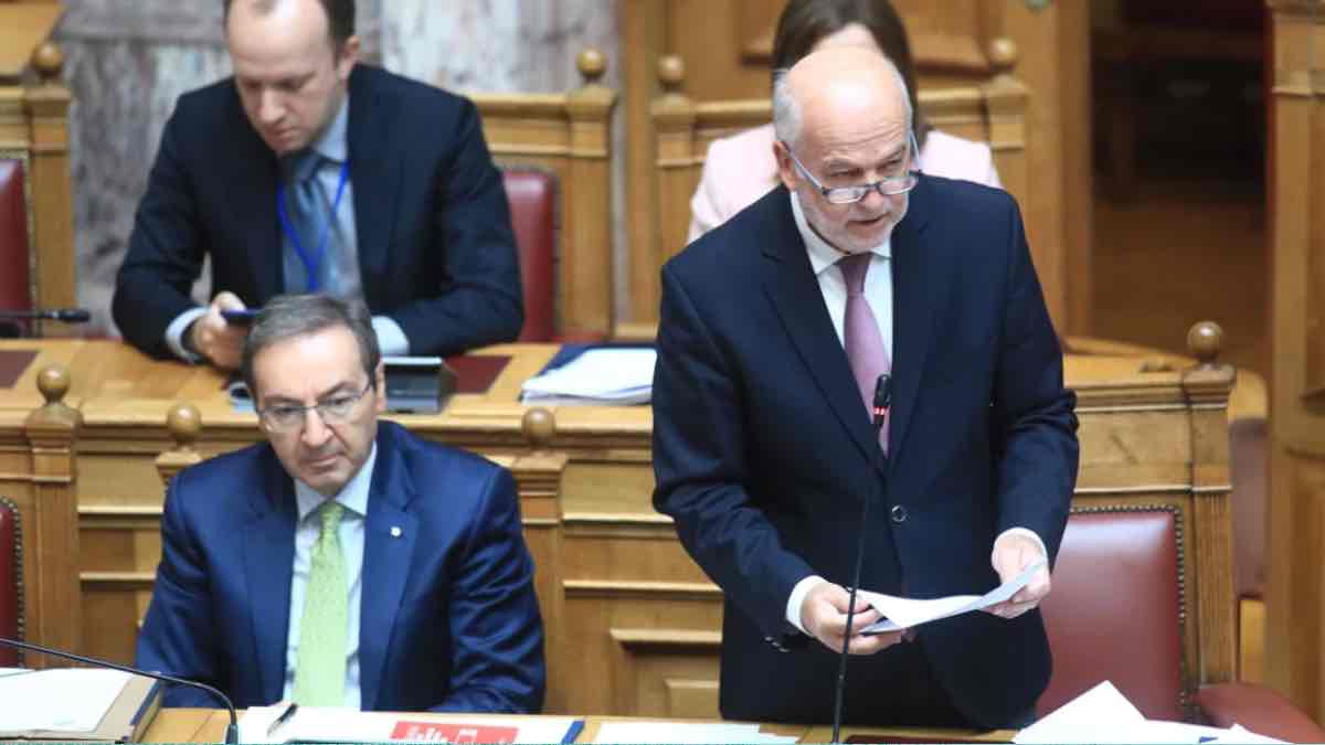 Βουλή: Πέρασε ο νέος ποινικός κώδικας με τις ψήψους της ΝΔ