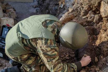Βρέθηκε βόμβα του Β' ΠΠ στην Ελευσίνα - Επι τόπου κλιμάκιο του ΤΕΕΜ