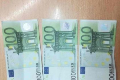 Στη «φάκα» συμμορία Πακιστανών με 70.000 ευρώ σε πλαστά χαρτονομίσματα των 100€