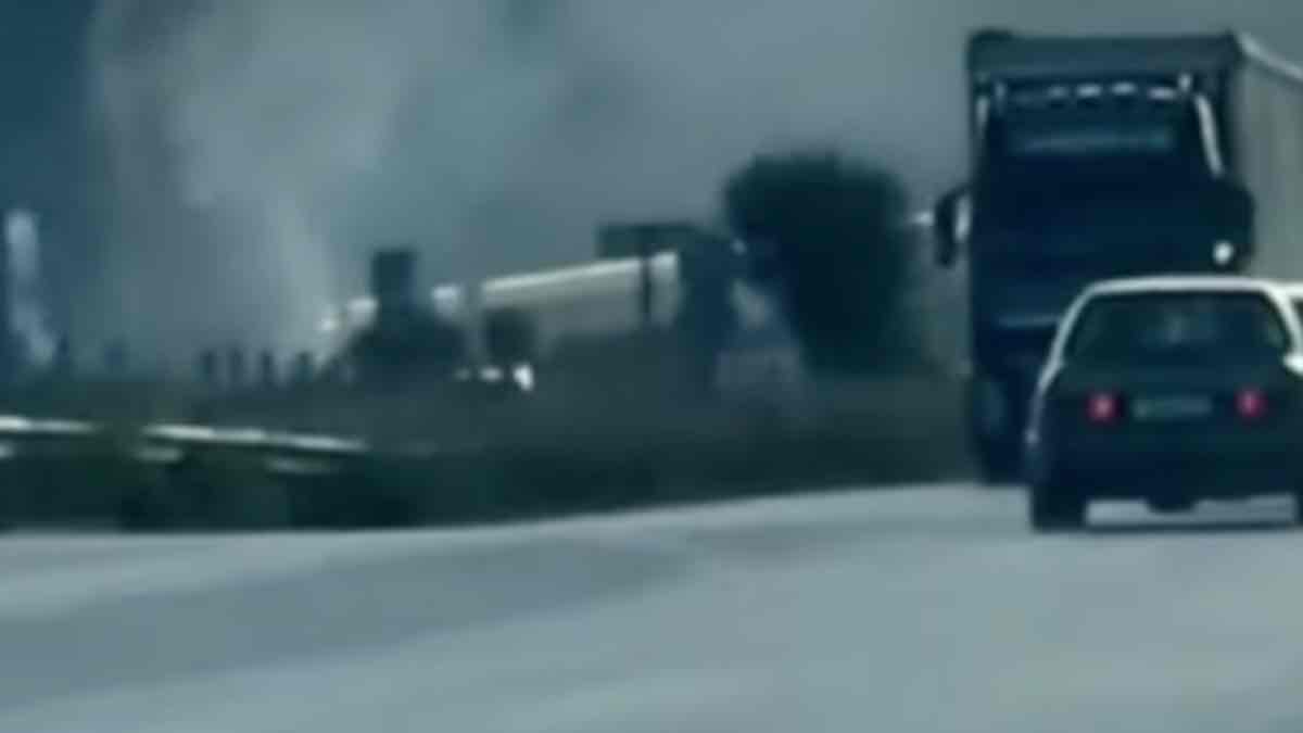 Φωτιά σε καρότσα φορτηγού στην παλιά εθνική οδό Αθηνών – Κορίνθου