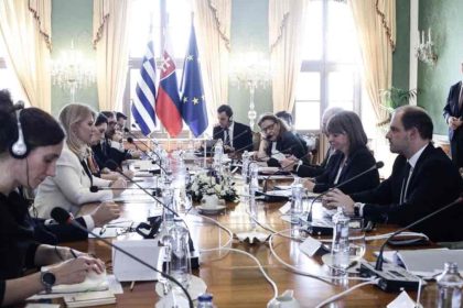Την Πρόεδρο της Δημοκρατίας συνόδεψε στη Σλοβακία ο Υφυπουργός Εξωτερικών Γιώργος Κώτσηρας