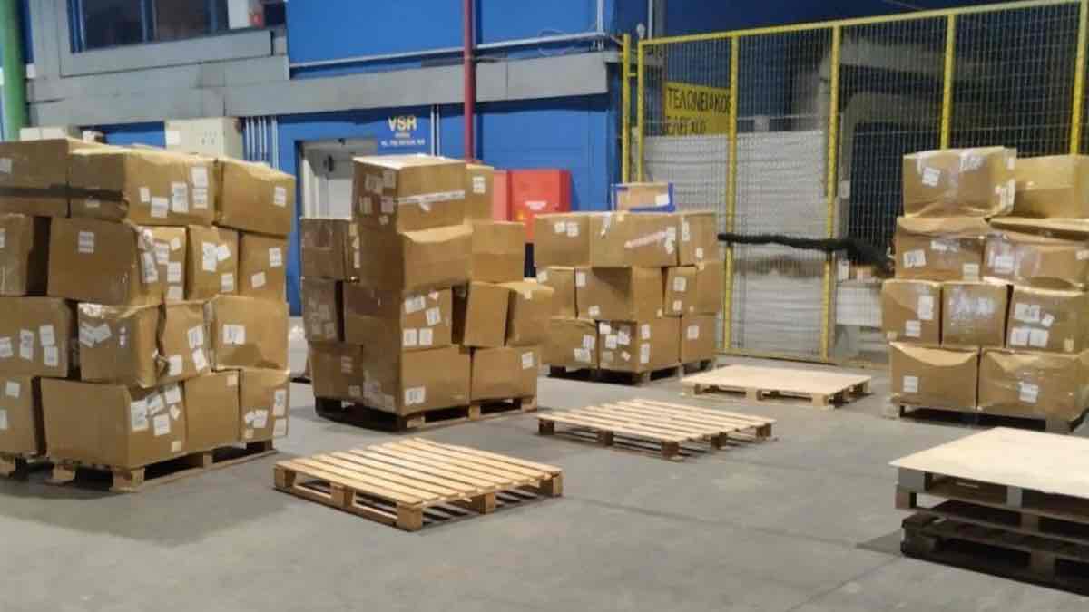 16.380 προϊόντα «μαϊμού» εντοπίστηκαν σε τελωνειακό έλεγχο της ΑΑΔΕ στο Ελευθέριος Βενιζέλος