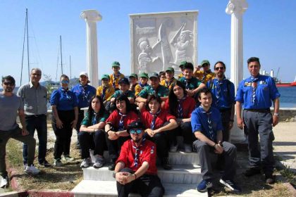 Πρωτοβουλία εθελοντών «μεταμορφώνει» το μνημείο του ηρώος Κυναιγείρου στην παραλία Ελευσίνας