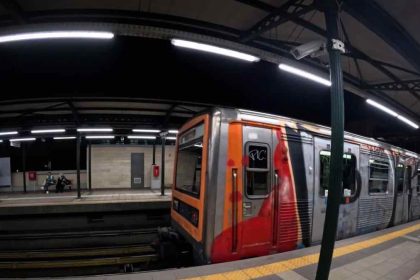 Απεργία ΓΣΕΕ: Τραβούν χειρόφρενο την Τετάρτη Μετρό, Ηλεκτρικός και Σιδηρόδρομος