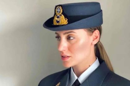 Ορκίστηκε Ανθυποσμηναγός της Πολεμικής Αεροπορίας η Άννα Κορακάκη